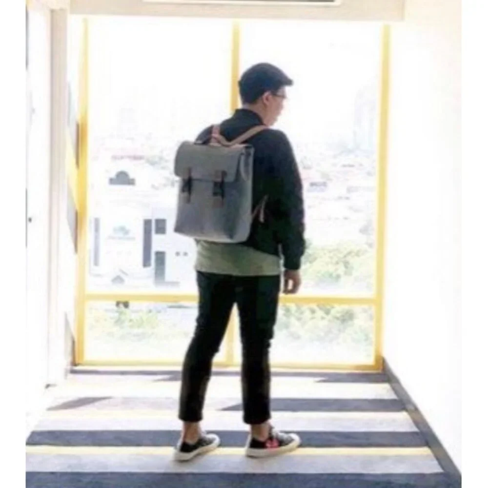 M.R.K.T Carter backpack (Grey Felt) school office